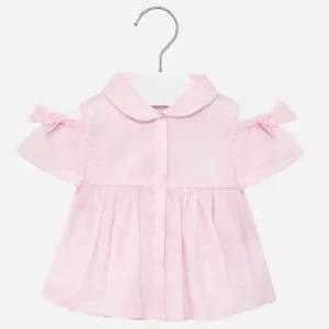 Blusa detalles hombros