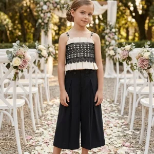 Pantalon largo modal fluido negro y top de Tirantes Crema 05278